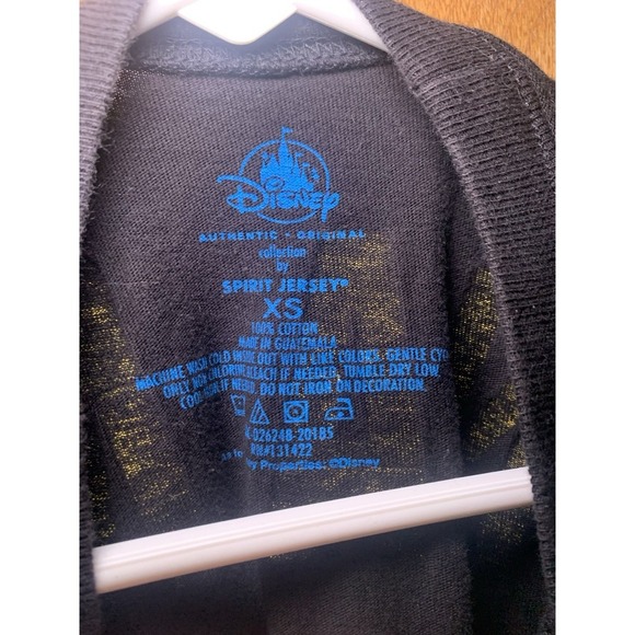 2019 Disney Parks Hakuna Matata Spirit Jersey size  XS Pumba Timon The Lion King - Picture 4 of 9